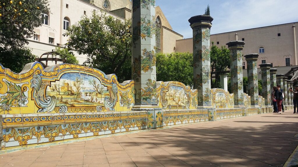 Monastero di santa Chiara Napoli
Visitare Napoli tra storia moderna 